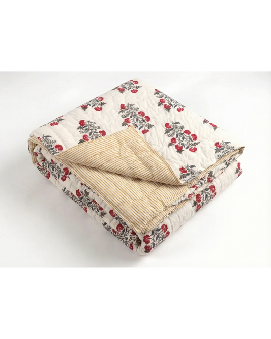 GOLDEN BLOSSOM | Quilted quilt 260 x 225cm